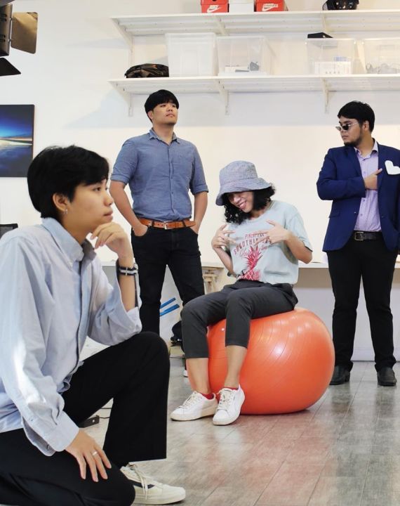 Toneyes design agency team